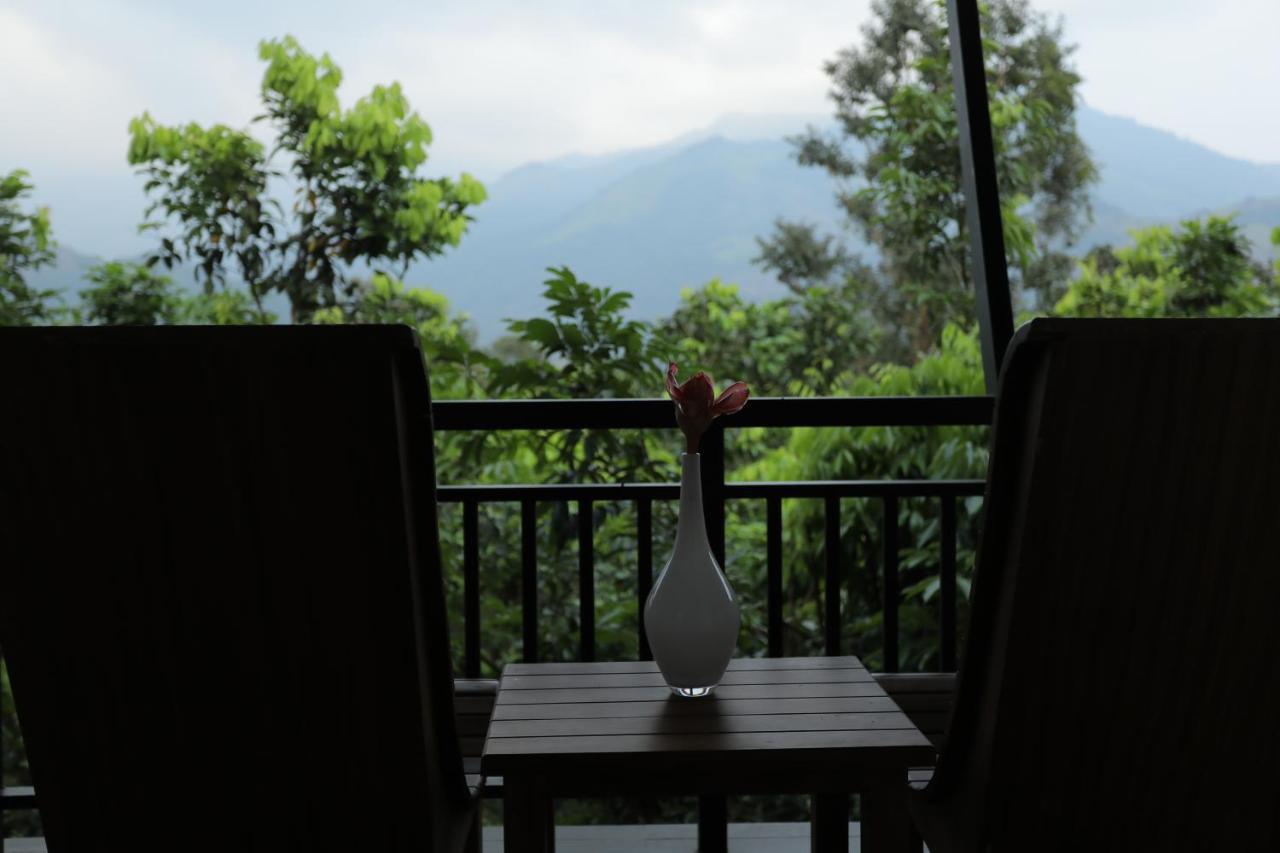 Sattva-The Awakening Garden Hotel Kakkadampoyil Екстериор снимка